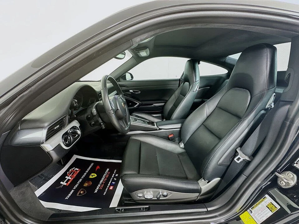 2015 Porsche 991 Carrera - Image 16 of 19
