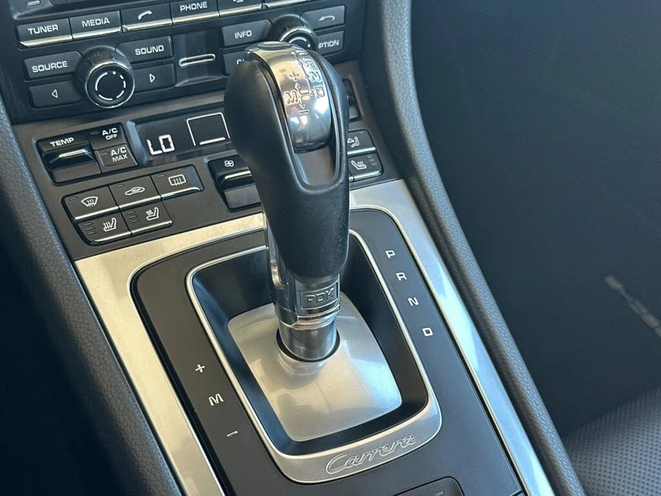 2015 Porsche 991 Carrera - Image 21 of 28