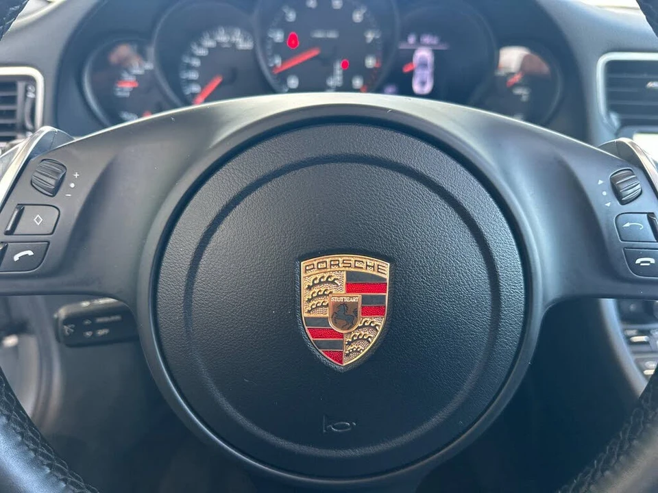 2015 Porsche 991 Carrera - Image 23 of 28