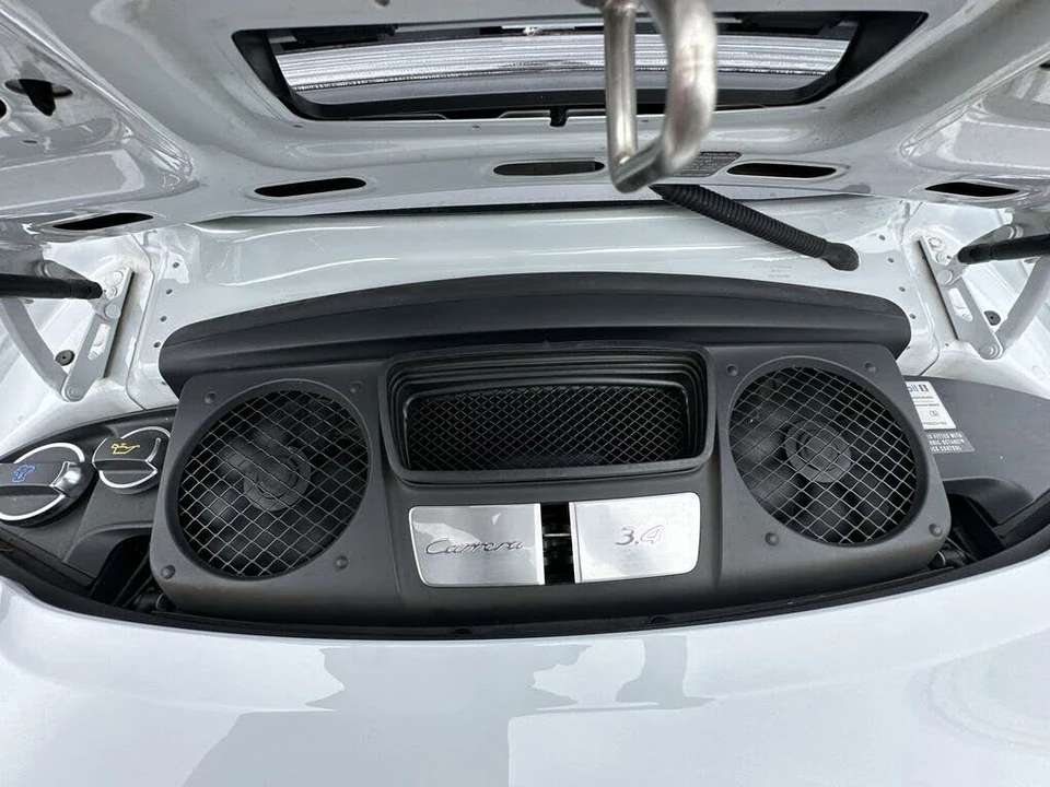 2015 Porsche 991 Carrera - Image 26 of 26