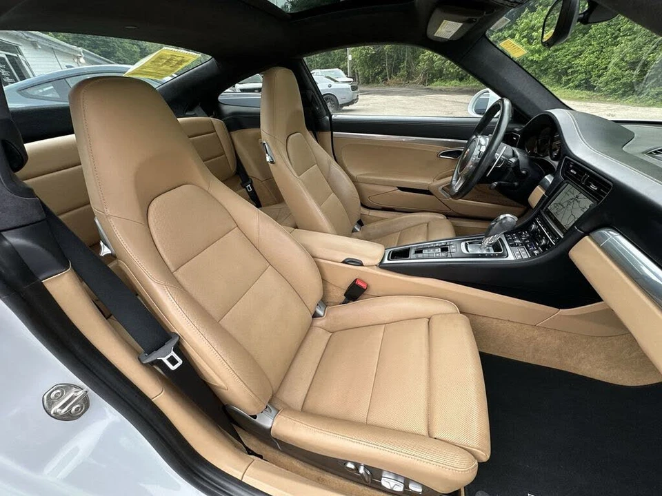 2015 Porsche 991 Carrera - Image 25 of 26
