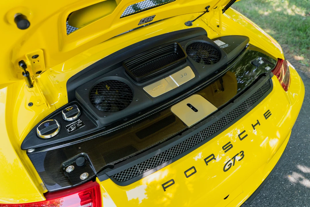 2015 Porsche 991 GT3 - Image 8 of 31