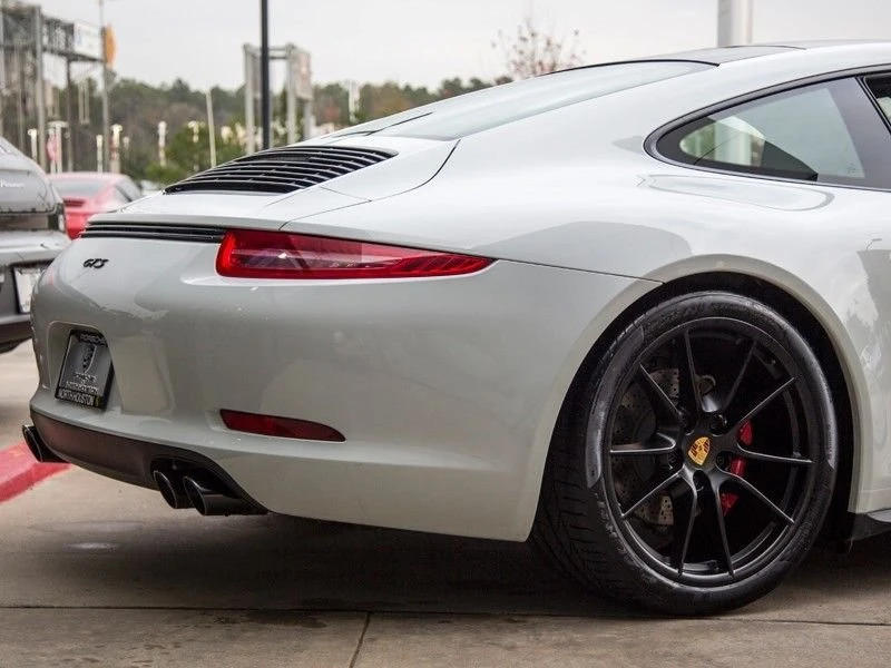 2015 Porsche 991 Carrera GTS - Image 8 of 24