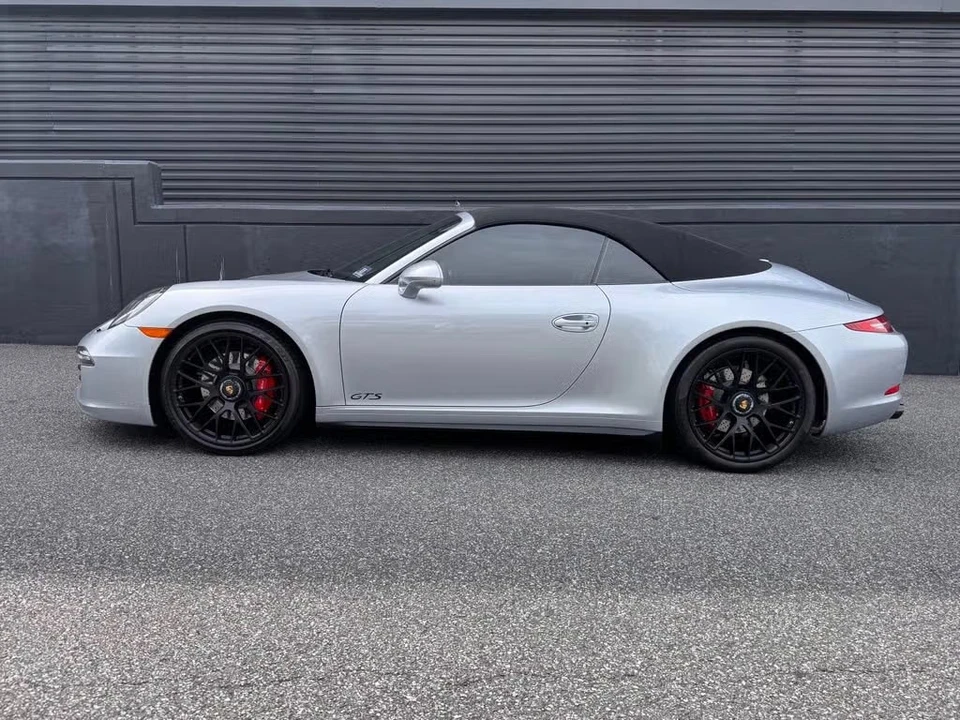 2015 Porsche 991 Carrera GTS - Image 12 of 31