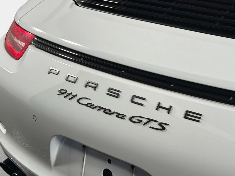 2015 Porsche 991 Carrera GTS - Image 11 of 31