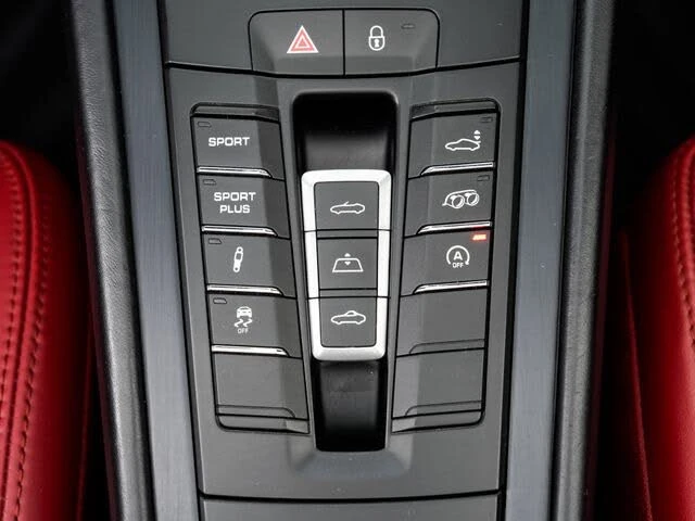 2015 Porsche 991 Carrera GTS - Image 18 of 31