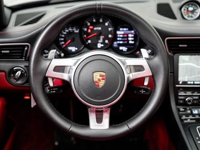 2015 Porsche 991 Carrera GTS - Image 21 of 31