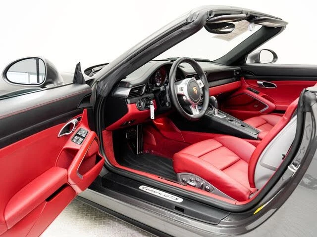 2015 Porsche 991 Carrera GTS - Image 8 of 31