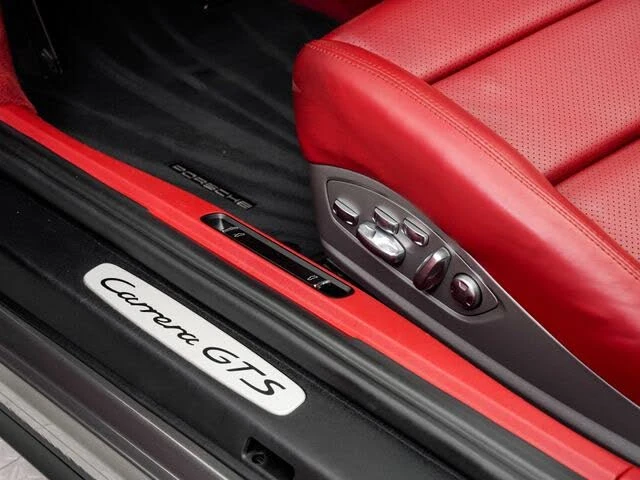 2015 Porsche 991 Carrera GTS - Image 12 of 31