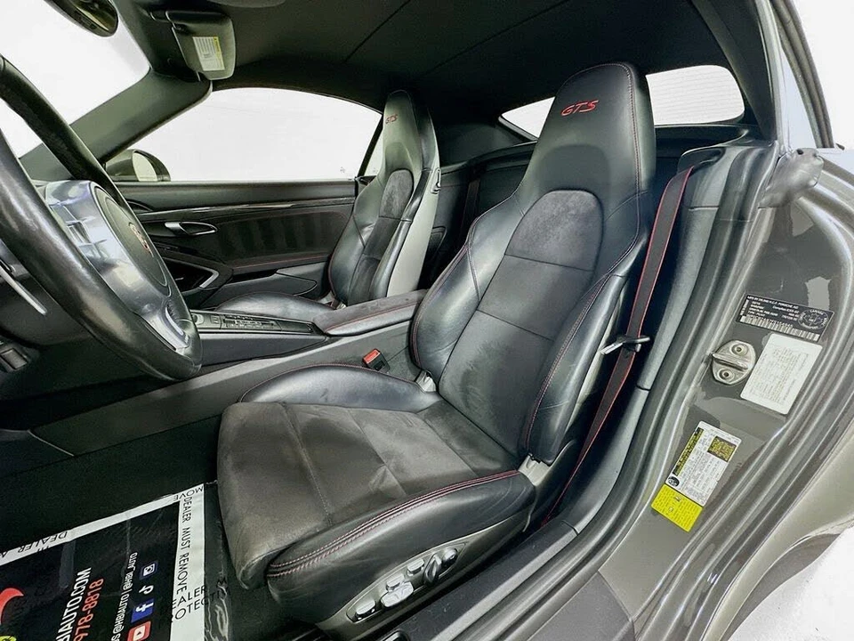 2015 Porsche 991 Carrera GTS - Image 16 of 28