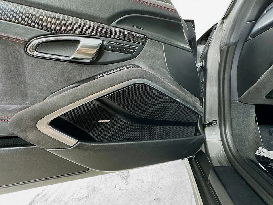 2015 Porsche 991 Carrera GTS - Image 15 of 28
