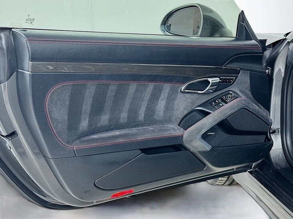 2015 Porsche 991 Carrera GTS - Image 14 of 28