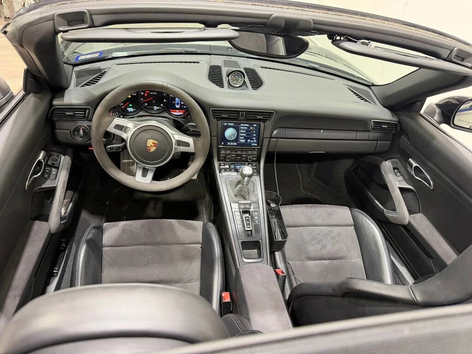 2015 Porsche 991 Carrera GTS - Image 11 of 15
