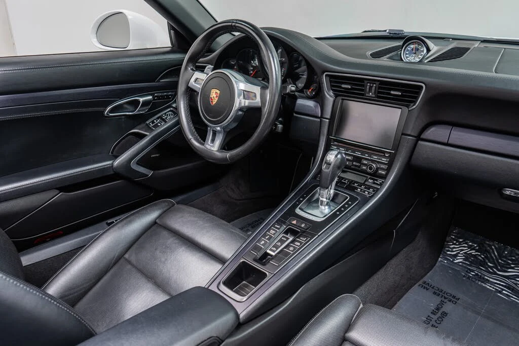 2015 Porsche 991 Carrera GTS - Image 28 of 31