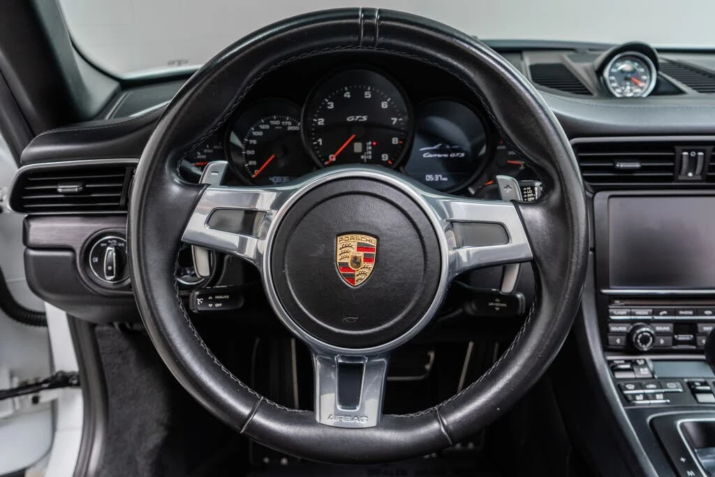 2015 Porsche 991 Carrera GTS - Image 15 of 31