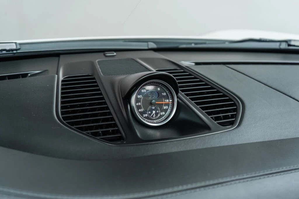 2015 Porsche 991 Carrera GTS - Image 30 of 31