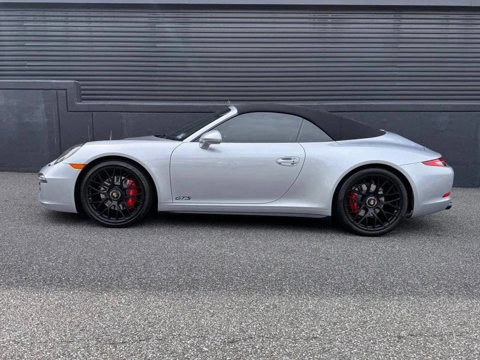 2015 Porsche 991 Carrera GTS - Image 2 of 5