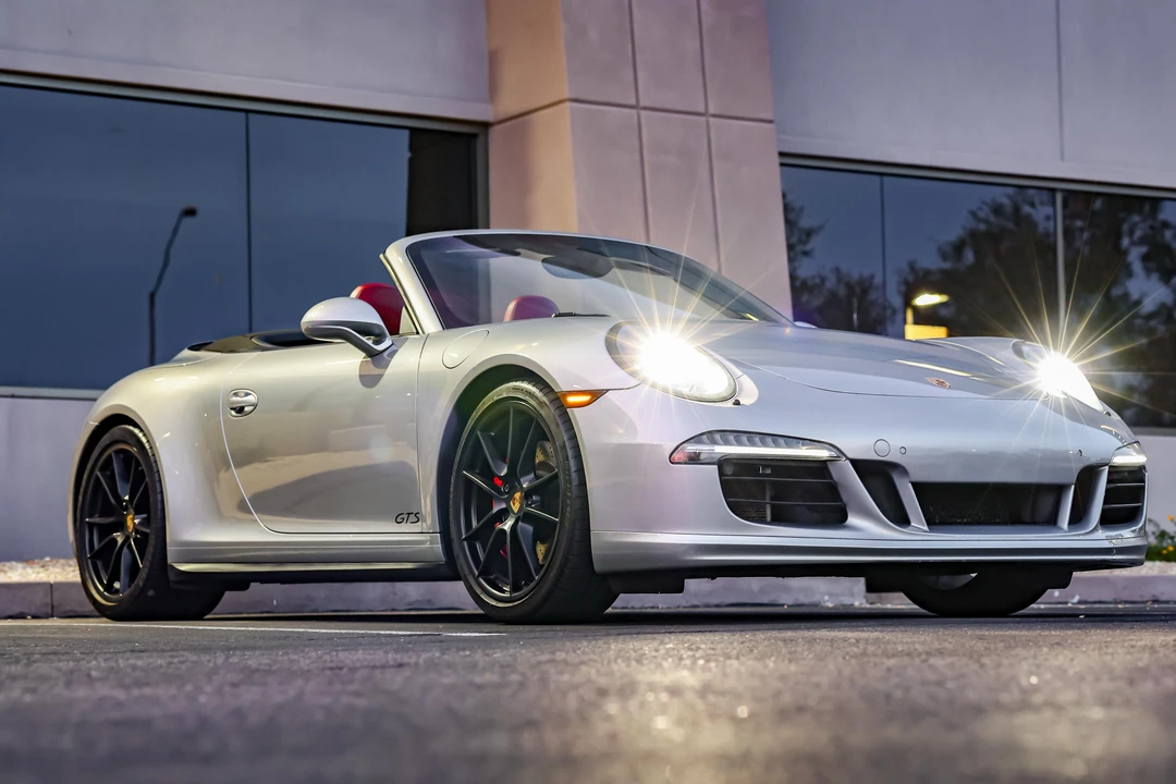 2015 Porsche 991 Carrera GTS - Image 18 of 31