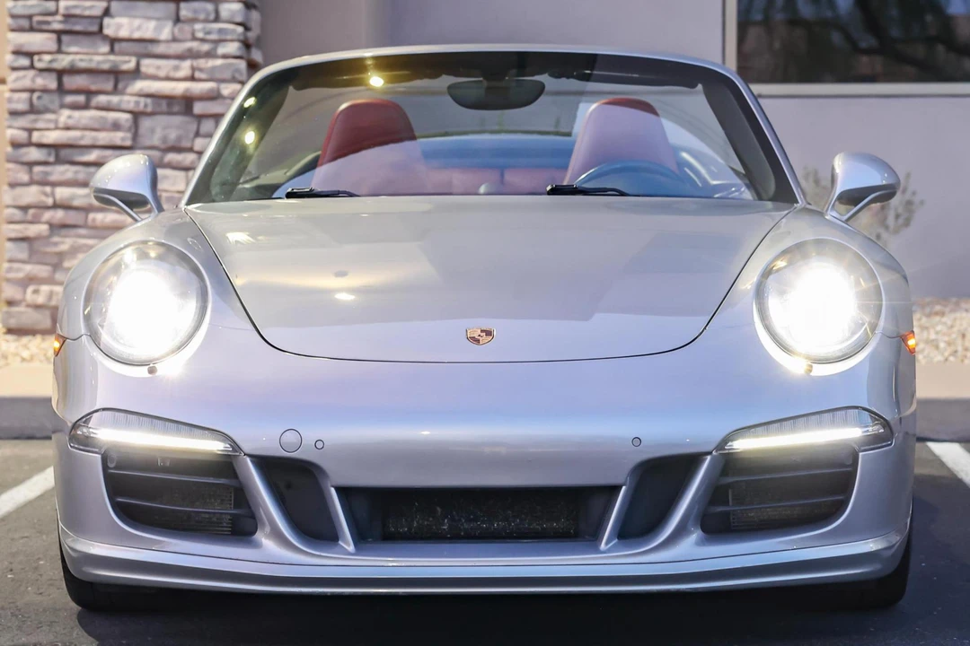 2015 Porsche 991 Carrera GTS - Image 2 of 31