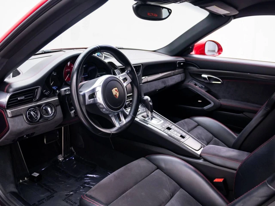 2015 Porsche 991 Carrera GTS - Image 4 of 5