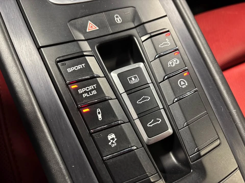 2015 Porsche 991 Carrera GTS - Image 11 of 20