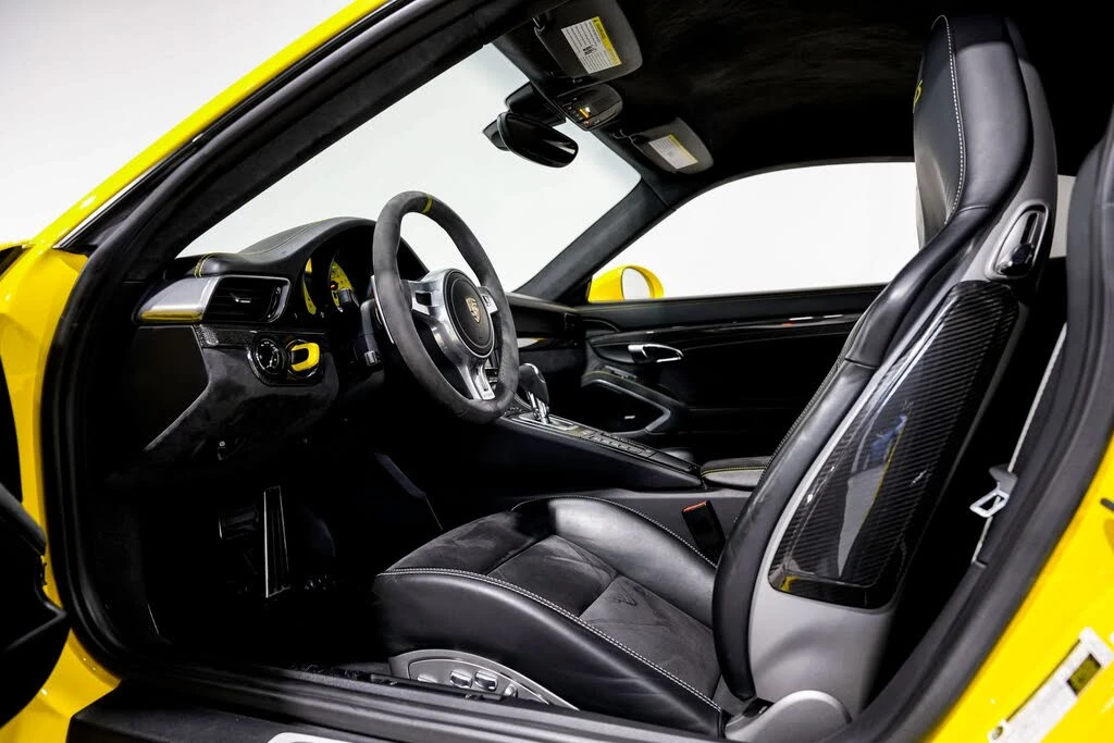 2015 Porsche 991 Carrera GTS - Image 19 of 31
