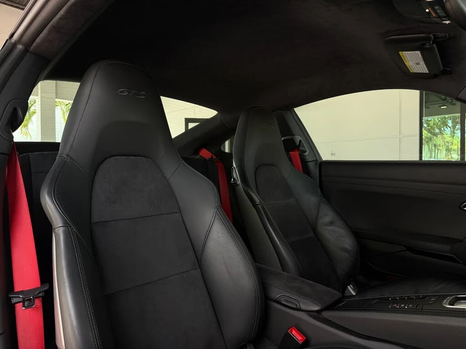 2015 Porsche 991 Carrera GTS - Image 28 of 31