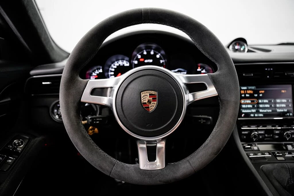 2015 Porsche 991 Carrera GTS - Image 10 of 31