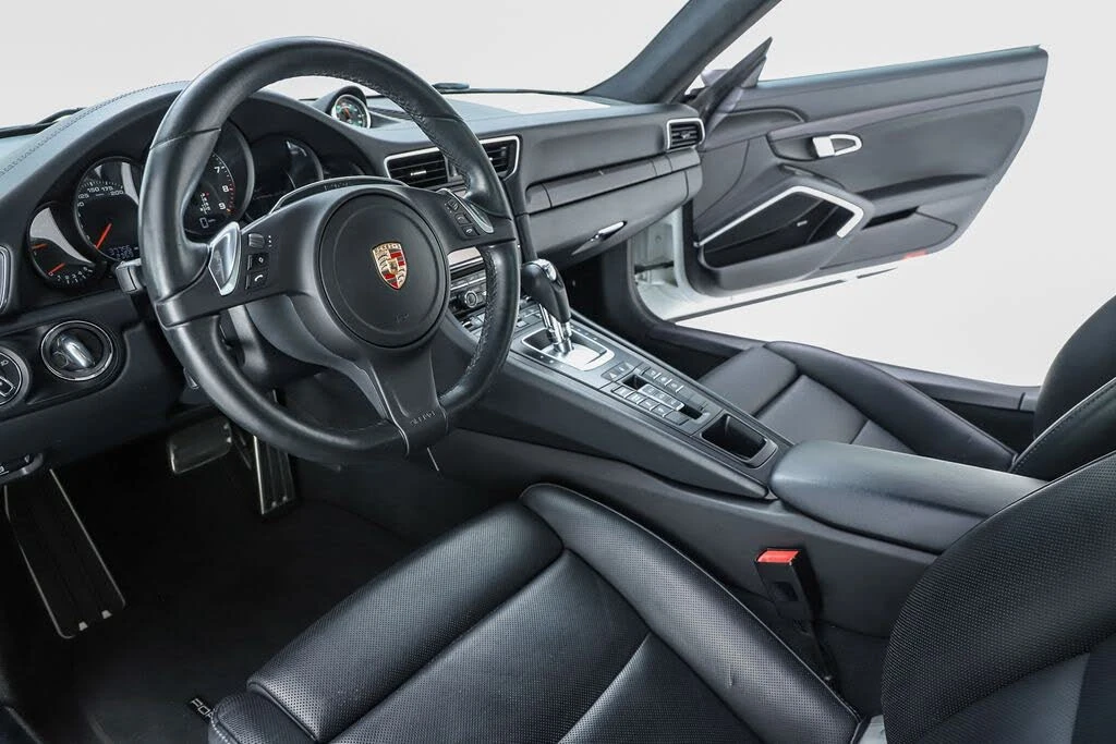2015 Porsche 991 Carrera GTS - Image 4 of 31