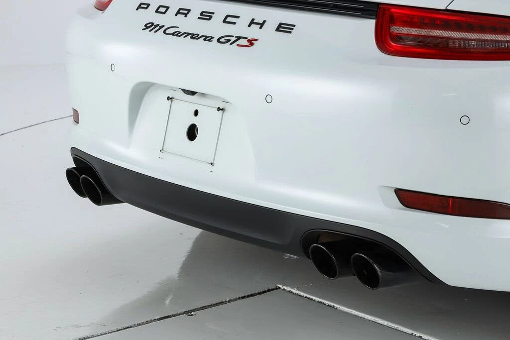 2015 Porsche 991 Carrera GTS - Image 22 of 31