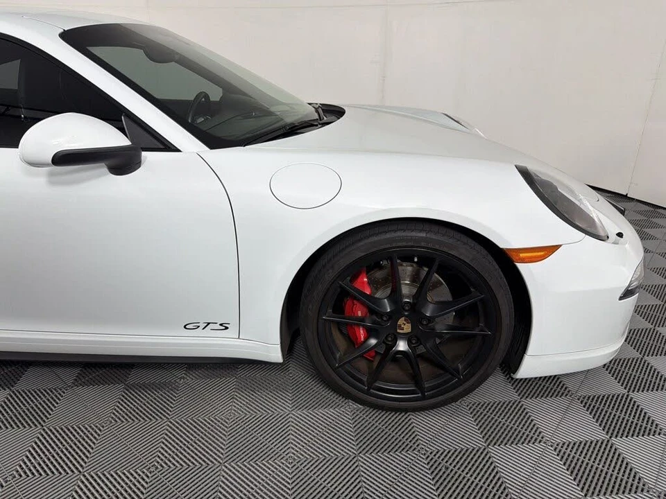 2015 Porsche 991 Carrera GTS - Image 13 of 30
