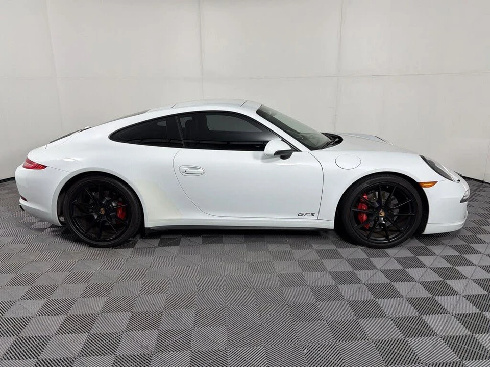 2015 Porsche 991 Carrera GTS - Image 8 of 30