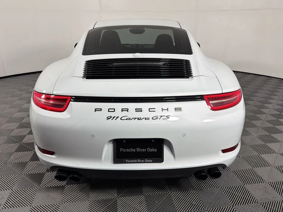2015 Porsche 991 Carrera GTS - Image 10 of 30
