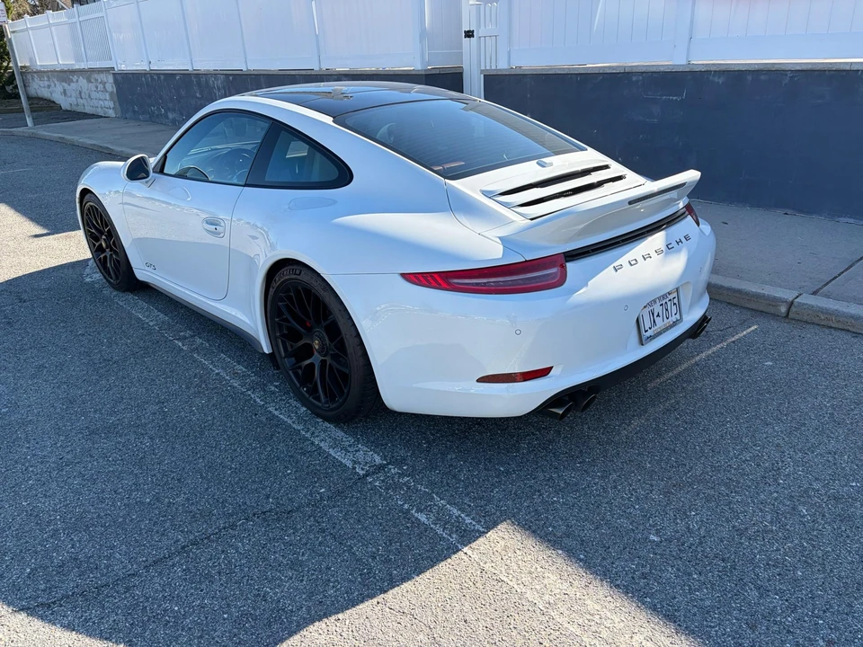 2015 Porsche 991 Carrera GTS - Image 11 of 31