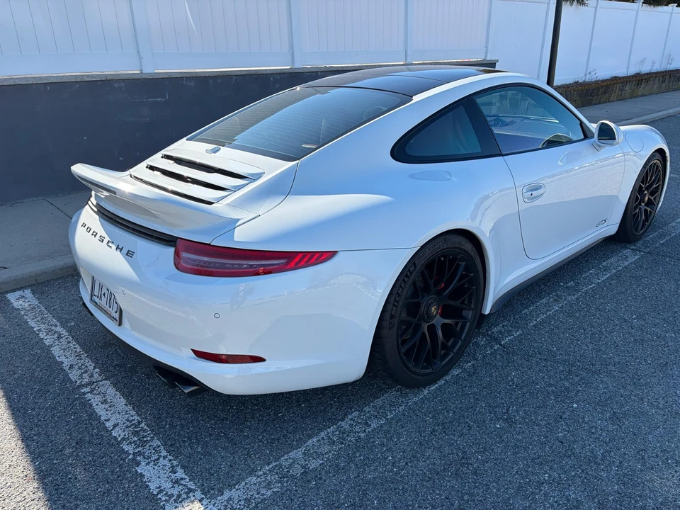 2015 Porsche 991 Carrera GTS - Image 18 of 31