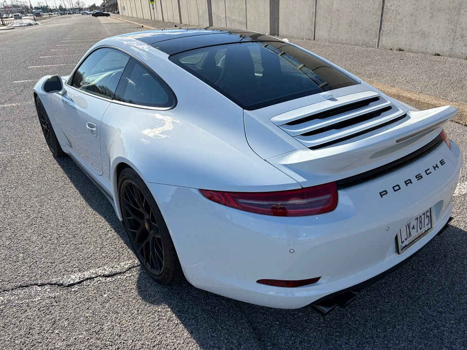 2015 Porsche 991 Carrera GTS - Image 13 of 31