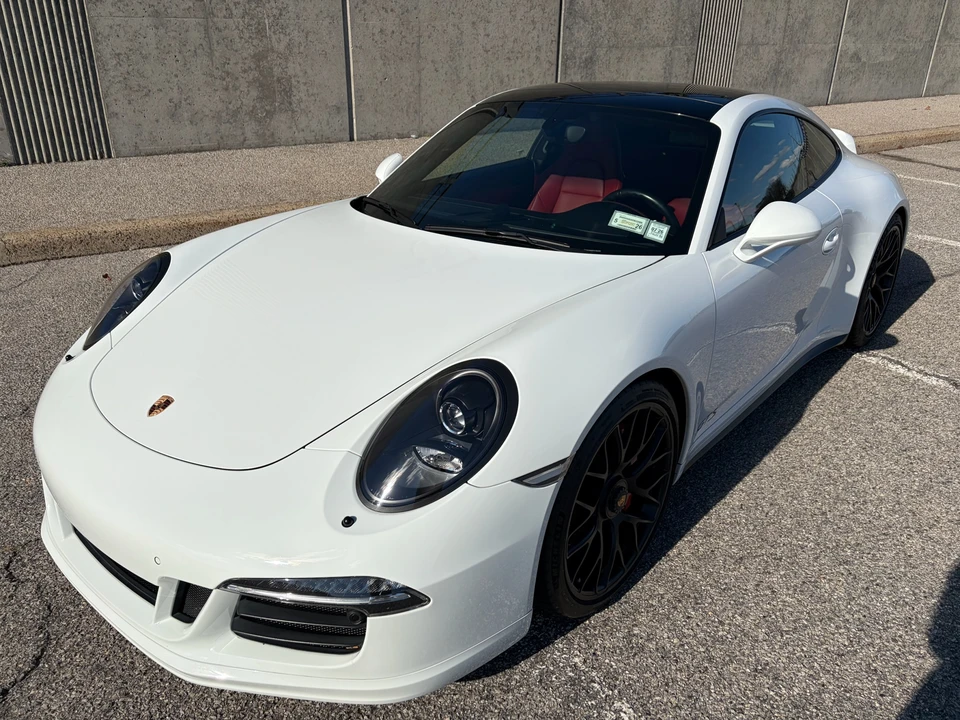 2015 Porsche 991 Carrera GTS - Image 10 of 31