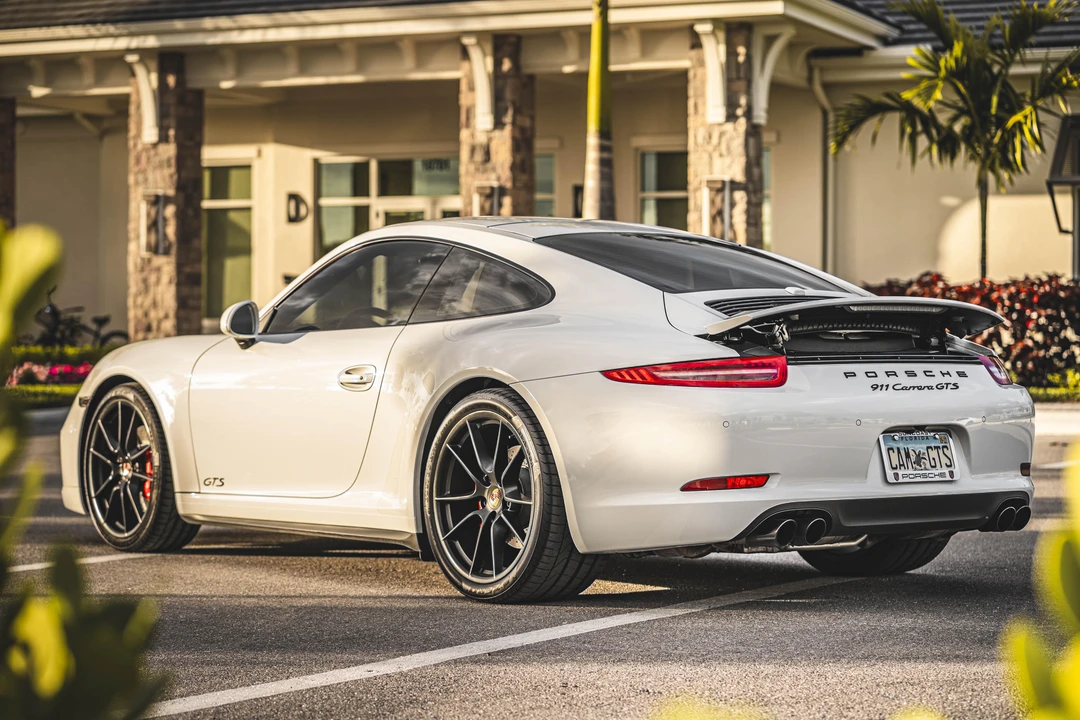 2015 Porsche 991 Carrera - Image 9 of 31