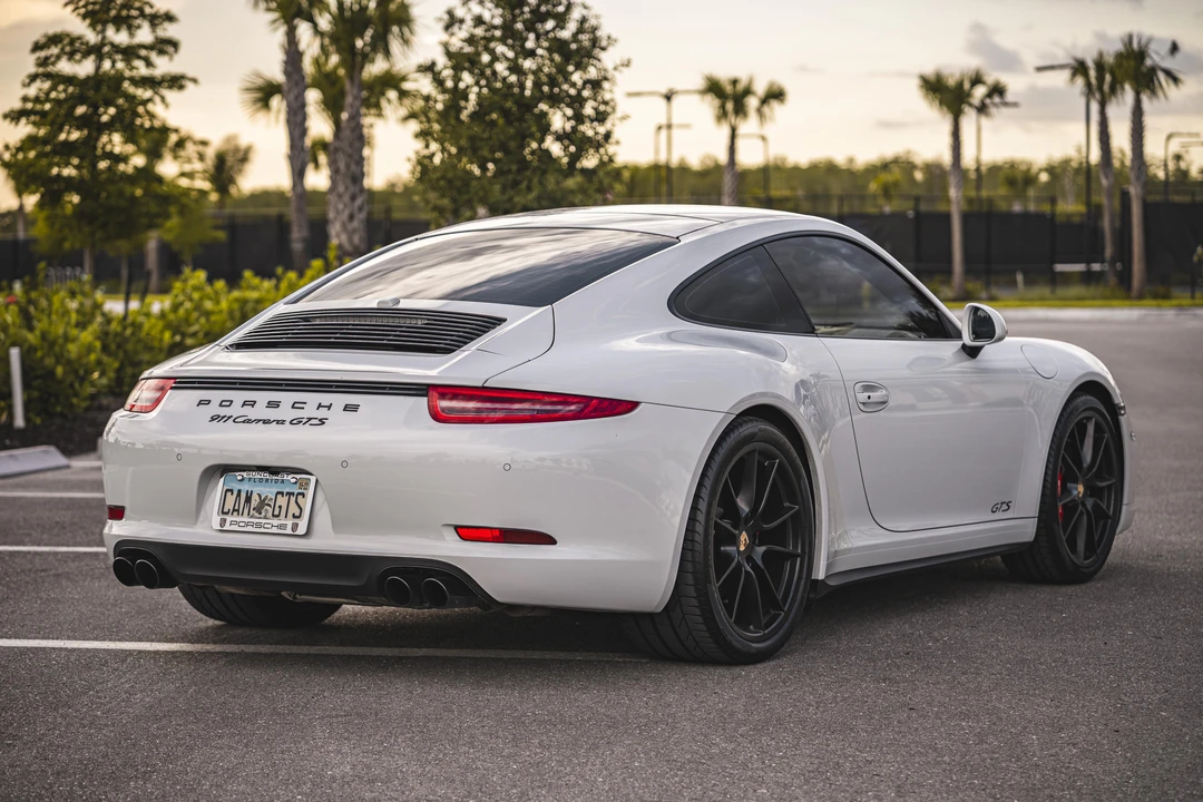 2015 Porsche 991 Carrera - Image 12 of 31