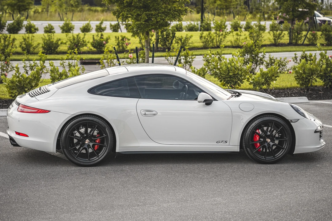 2015 Porsche 991 Carrera - Image 3 of 31