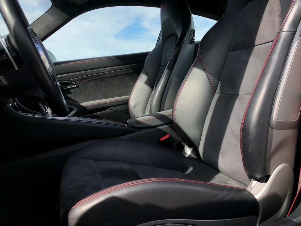 2015 Porsche 991 Carrera GTS - Image 24 of 31