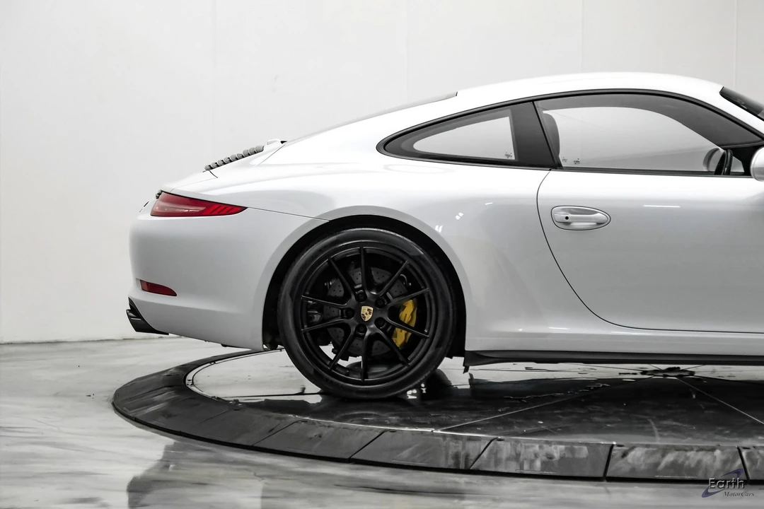 2015 Porsche 991 Carrera GTS - Image 19 of 31