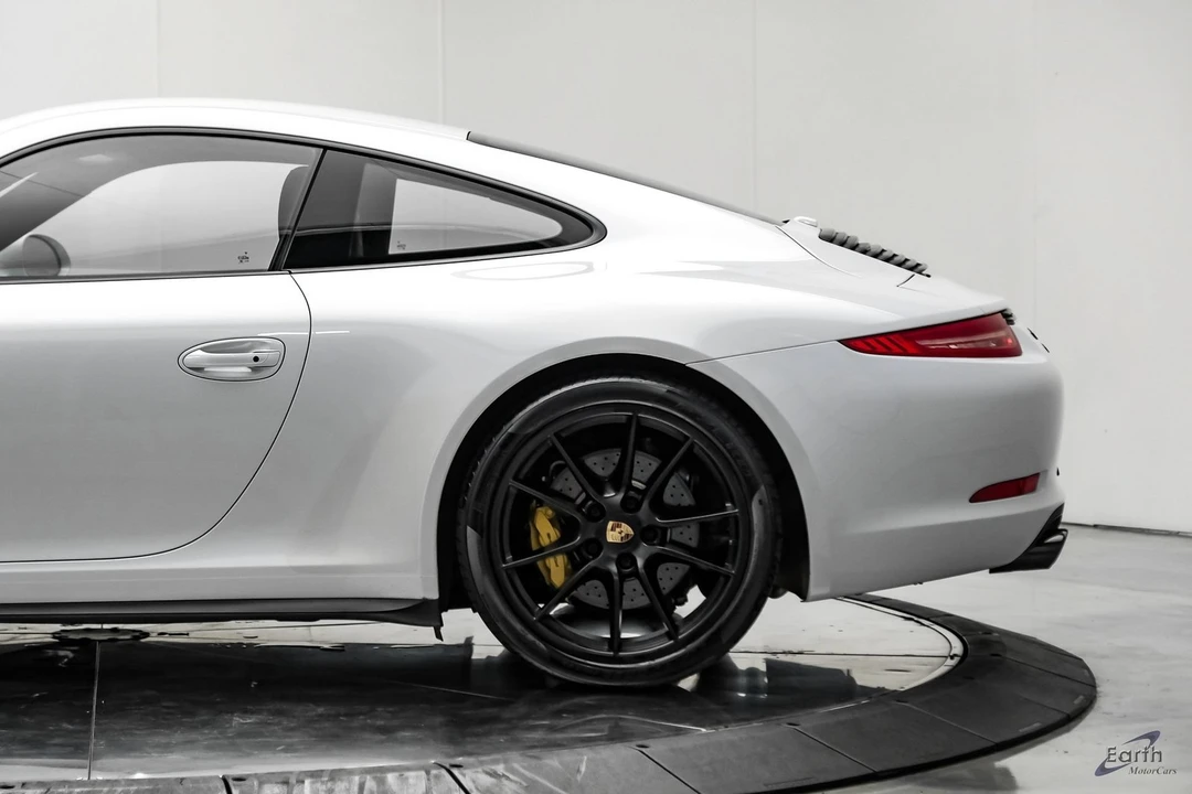 2015 Porsche 991 Carrera GTS - Image 8 of 31