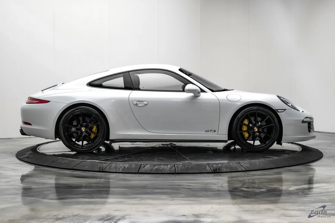 2015 Porsche 991 Carrera GTS - Image 18 of 31