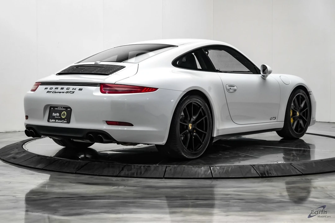 2015 Porsche 991 Carrera GTS - Image 15 of 31