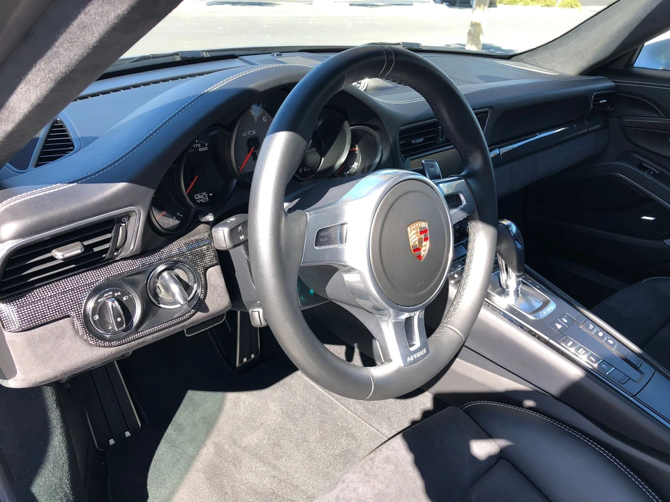 2015 Porsche 991 Carrera GTS - Image 5 of 6