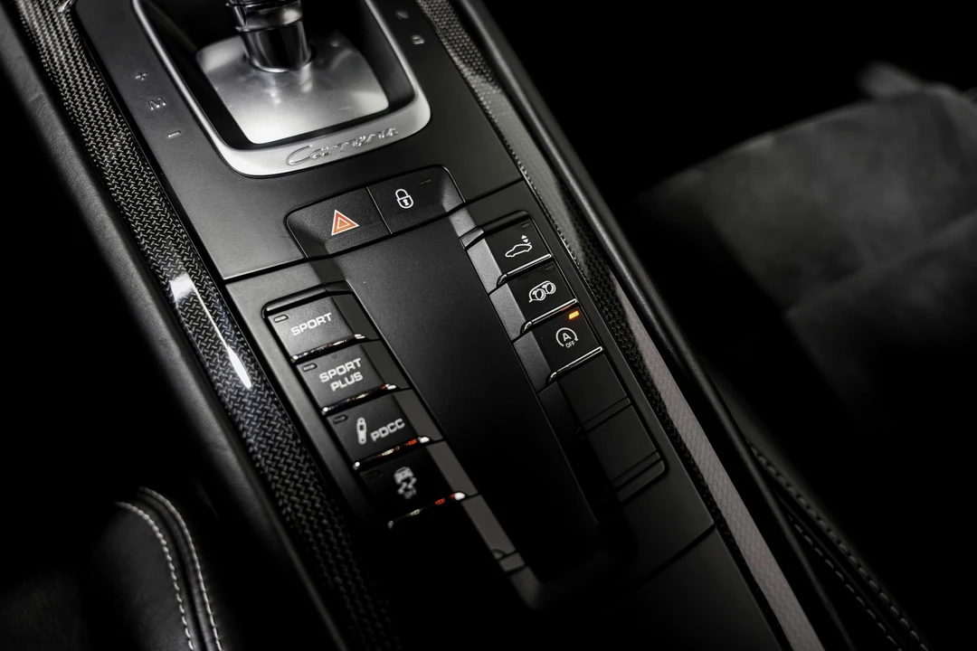 2015 Porsche 991 Carrera GTS - Image 16 of 21
