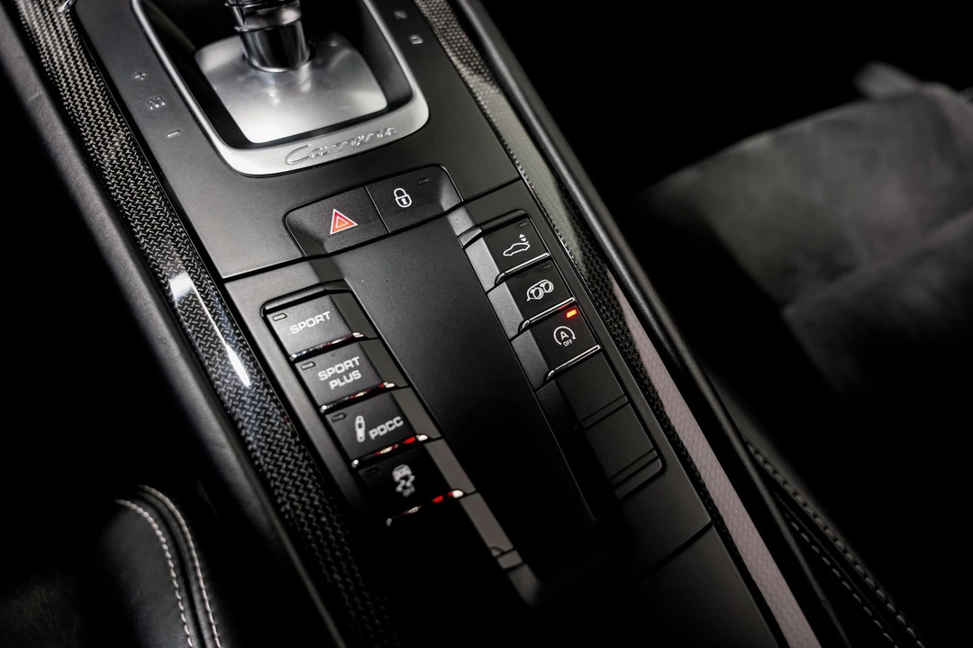 2015 Porsche 991 Carrera GTS - Image 16 of 31