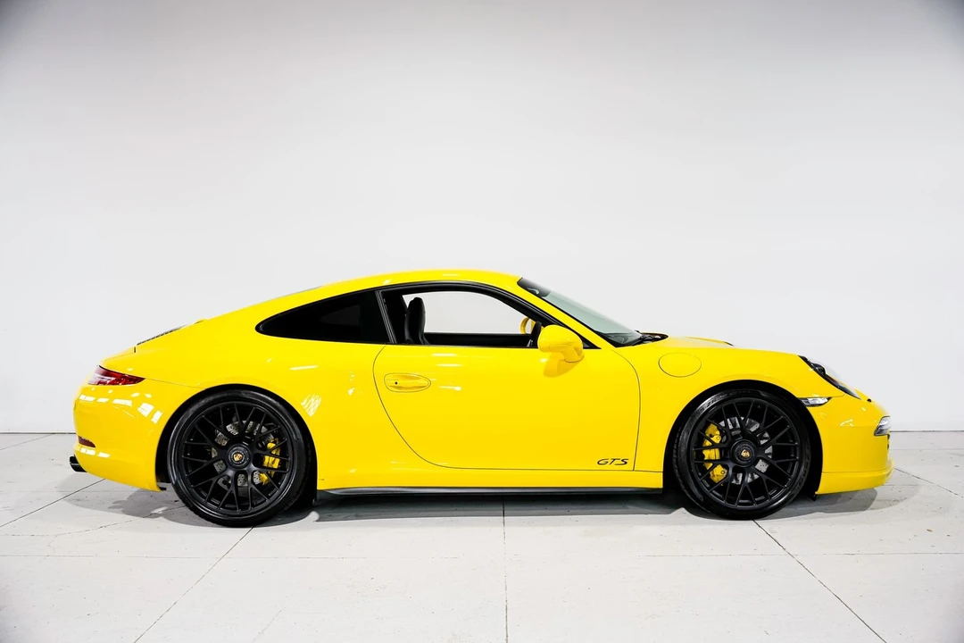 2015 Porsche 991 Carrera GTS - Image 2 of 31
