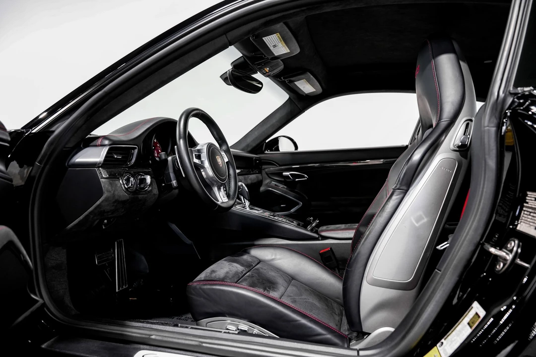 2015 Porsche 991 Carrera GTS - Image 21 of 21